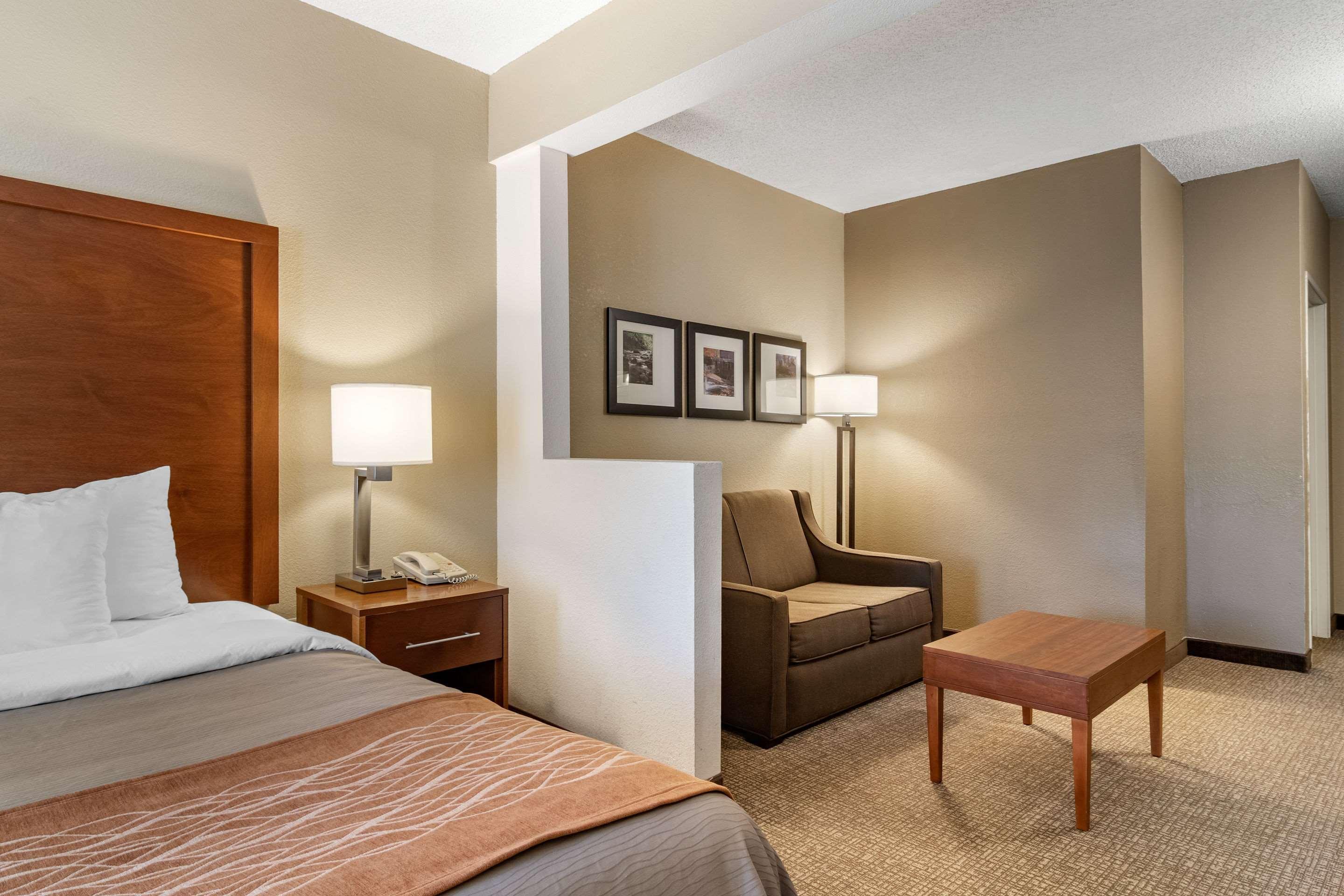 Comfort Inn & Suites Suwanee - Sugarloaf Dış mekan fotoğraf