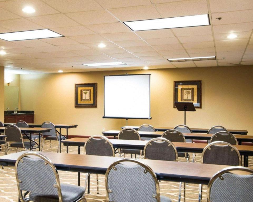 Comfort Inn & Suites Suwanee - Sugarloaf Dış mekan fotoğraf